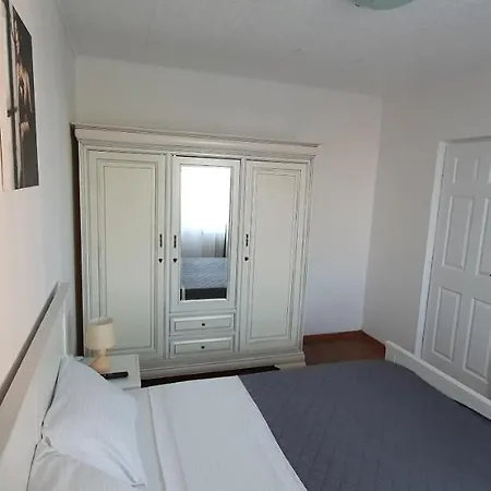 Apartment Maison H Constanta