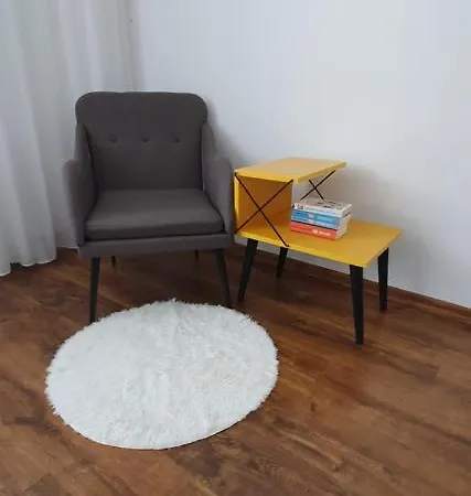 Maison H Apartment